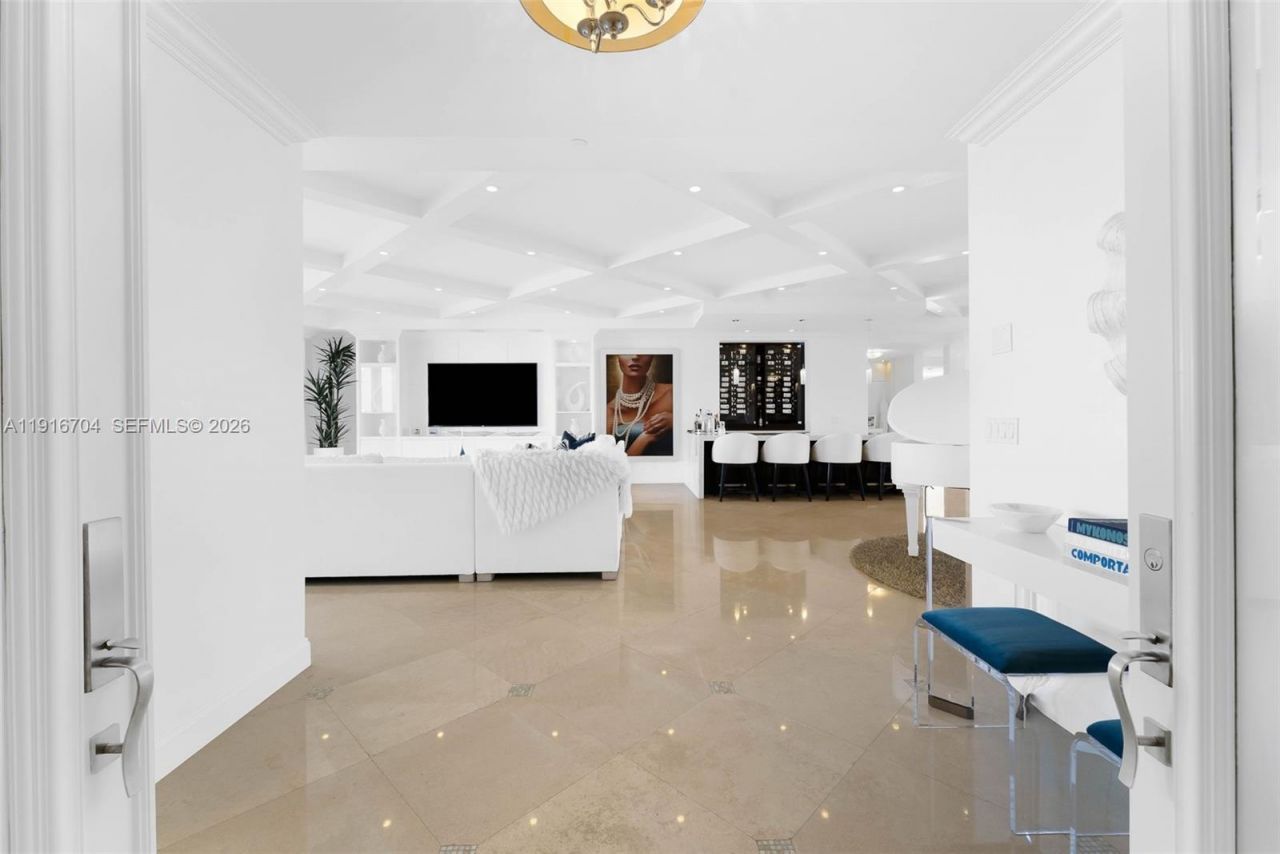 2100 N Ocean Blvd, Unit 30A, Fort Lauderdale, FL 33305 Photo