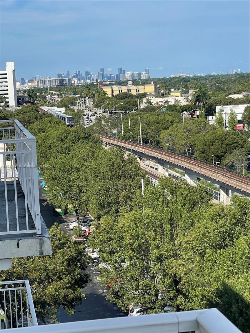 7280 SW 90th St, Unit 708, Miami, FL 33156 Photo