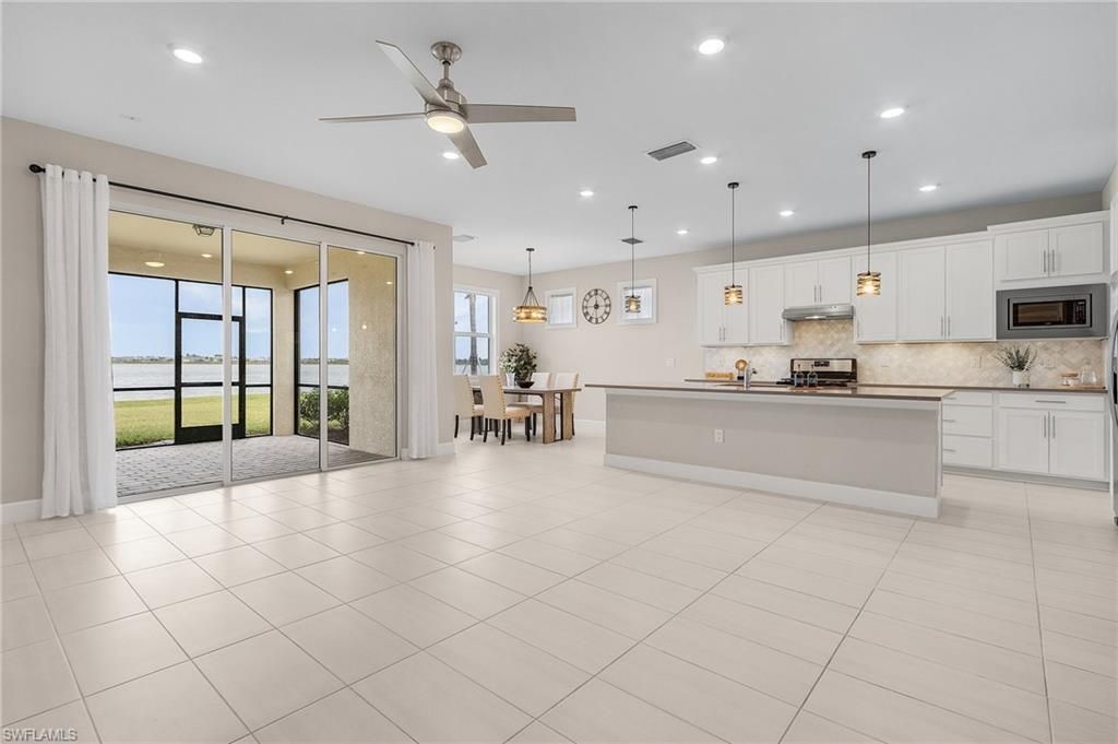 42211 Edgewater Dr, Punta Gorda, FL 33982 Photo