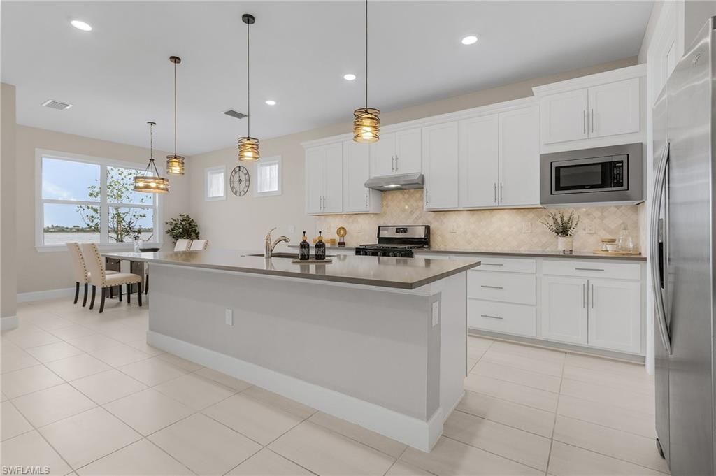 42211 Edgewater Dr, Punta Gorda, FL 33982 Photo