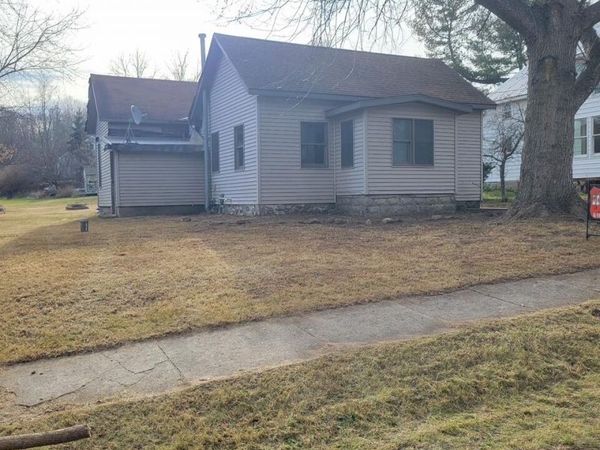 135 Millbrook Road, Blanchard, MI 49310