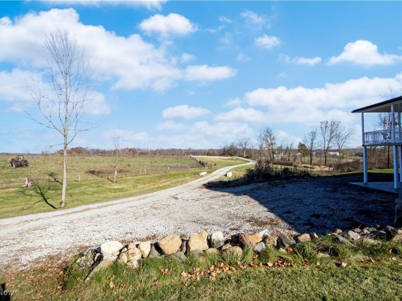 11890 Black River School Road, Homerville, OH 44235 Photo 14