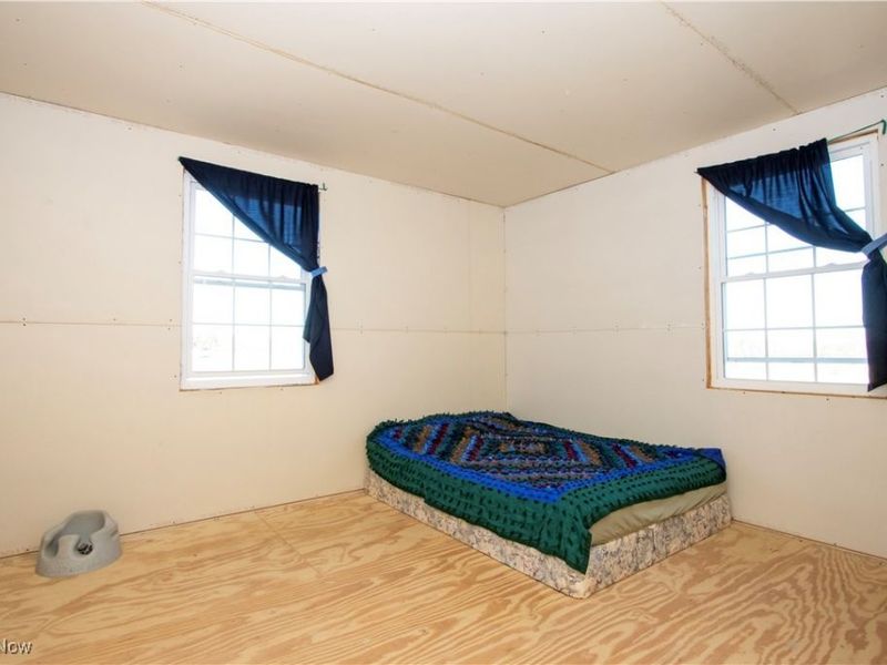 11890 Black River School Road, Homerville, OH 44235 Photo 32