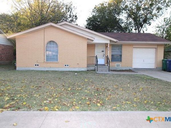 512 Creek Street, Copperas Cove, TX 76522