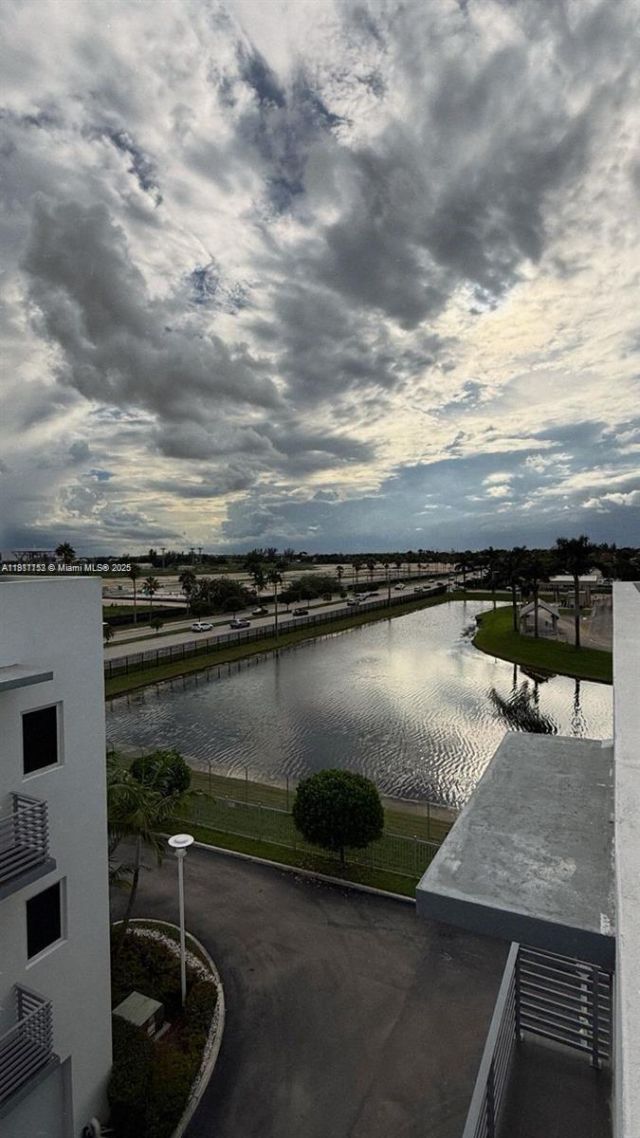 9165 NW 33rd St, Doral, FL 33172 Photo