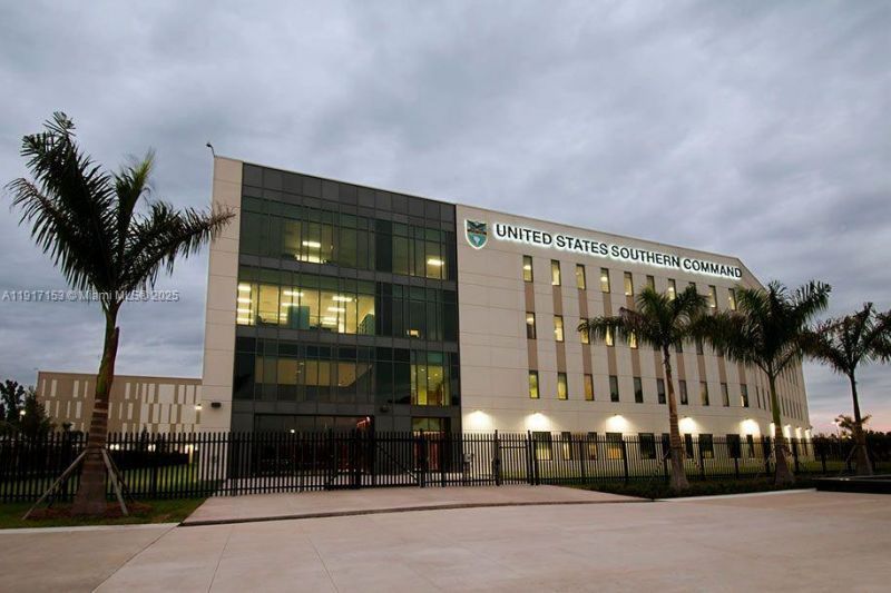 9165 NW 33rd St, Doral, FL 33172 Photo