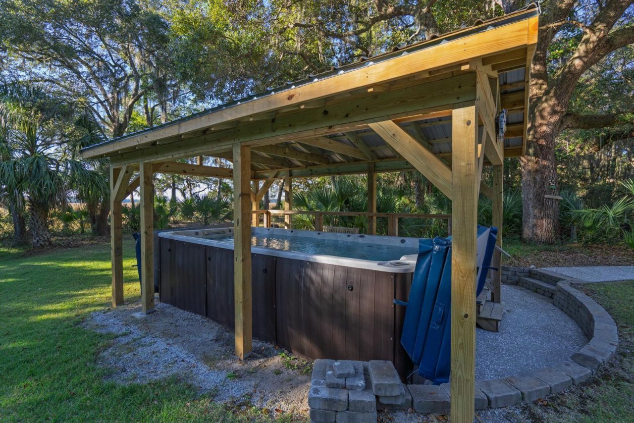 8525 Middleton Point Lane Photo 43