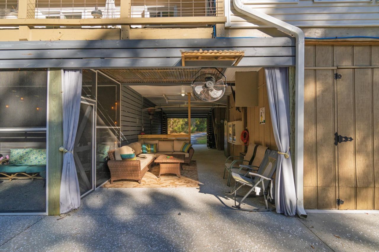 8525 Middleton Point Lane Photo 55