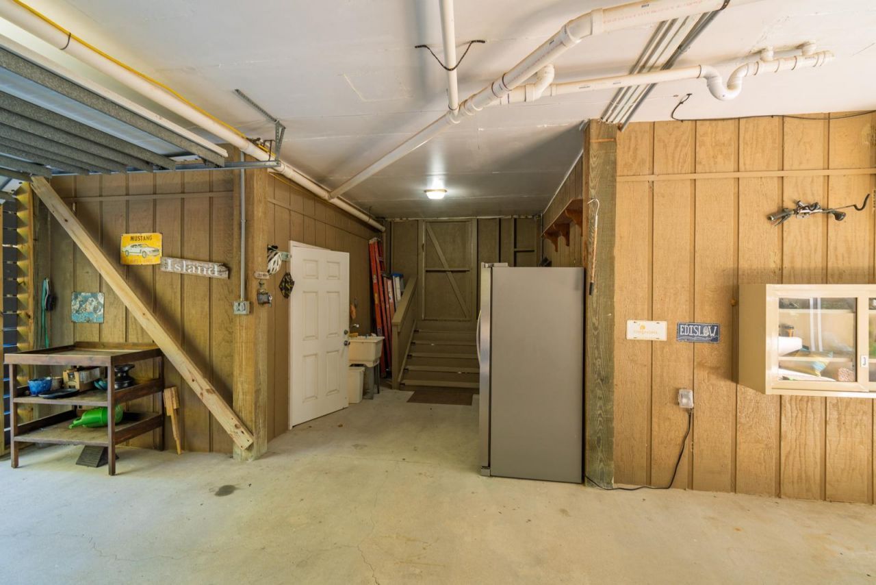 8525 Middleton Point Lane Photo 59