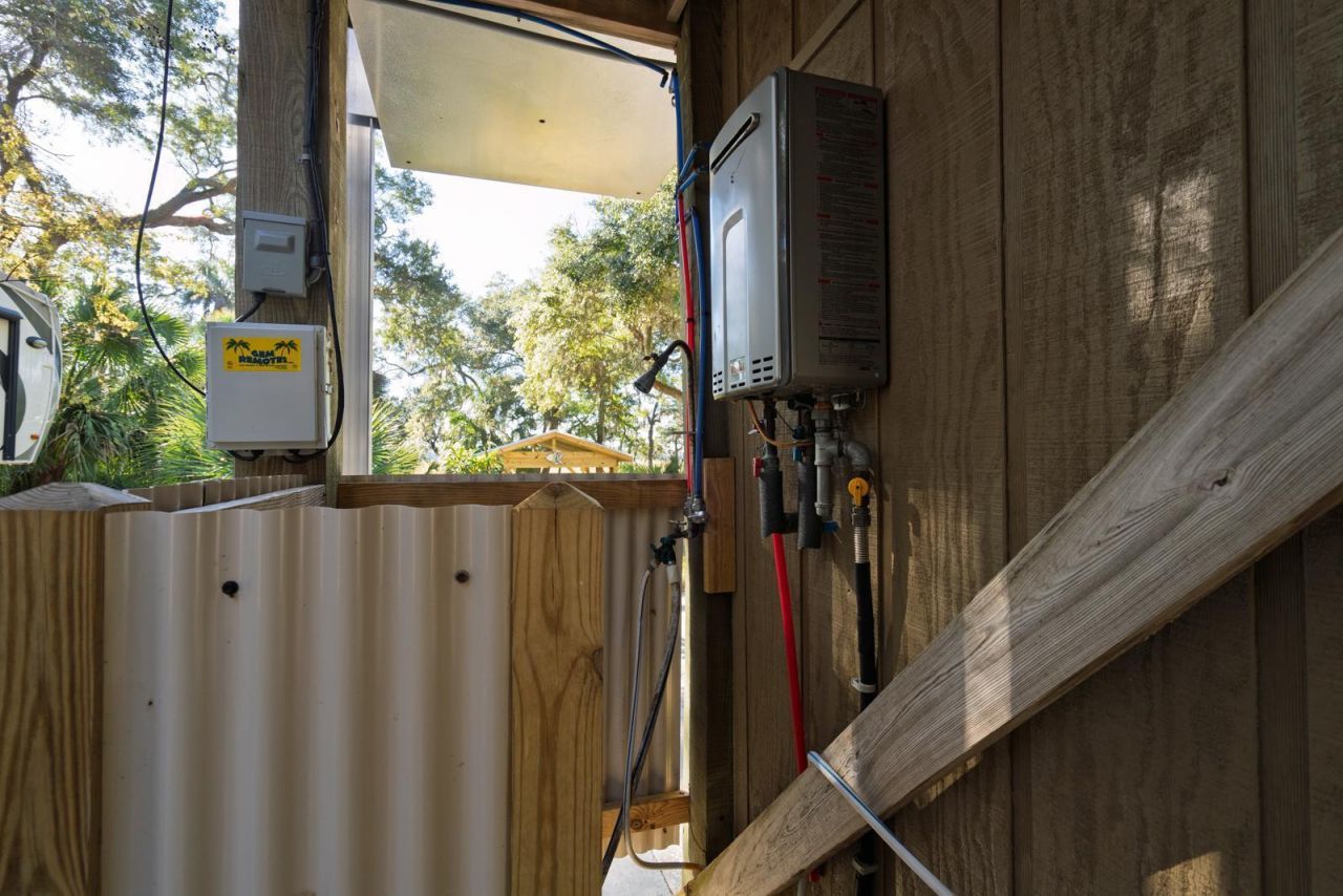 8525 Middleton Point Lane Photo 61