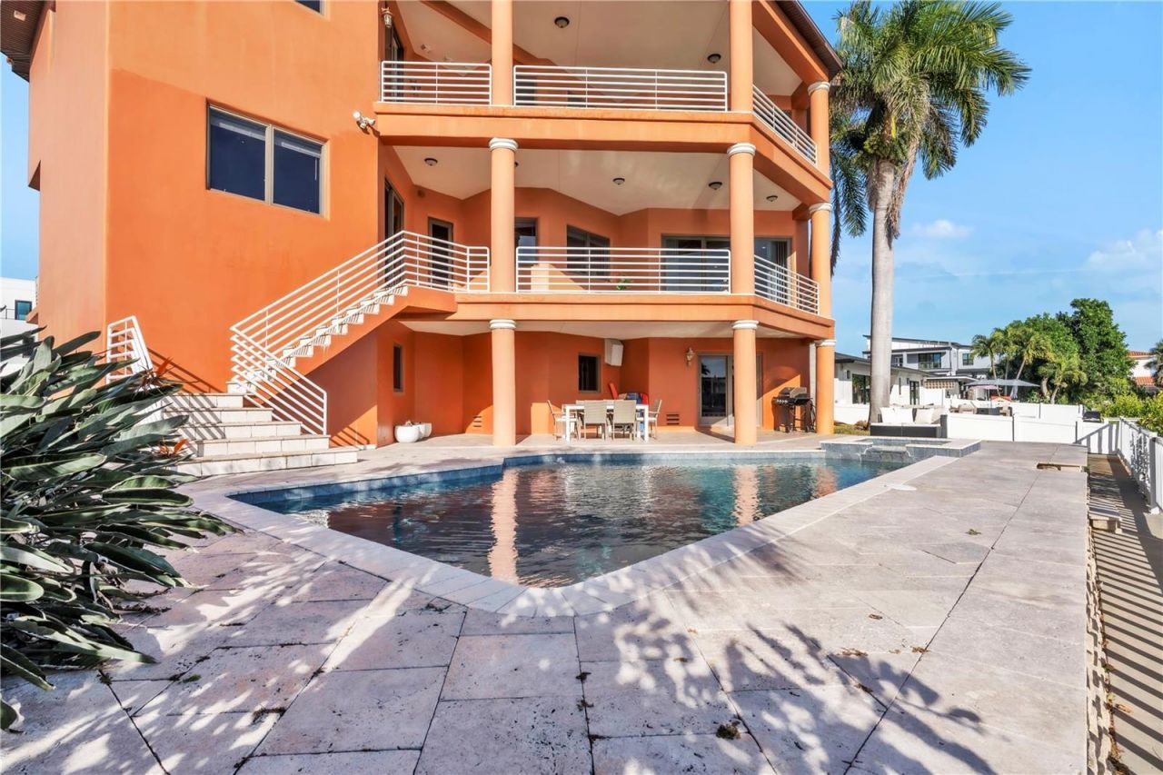 7924 3rd Avenue S, Saint Petersburg, FL 33707 Photo