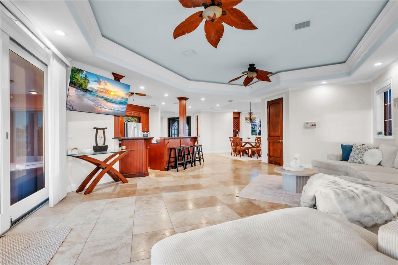 7924 3rd Avenue S, Saint Petersburg, FL 33707 Photo