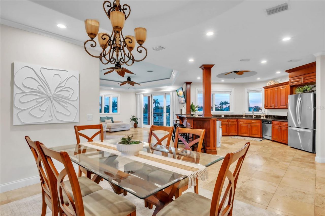 7924 3rd Avenue S, Saint Petersburg, FL 33707 Photo