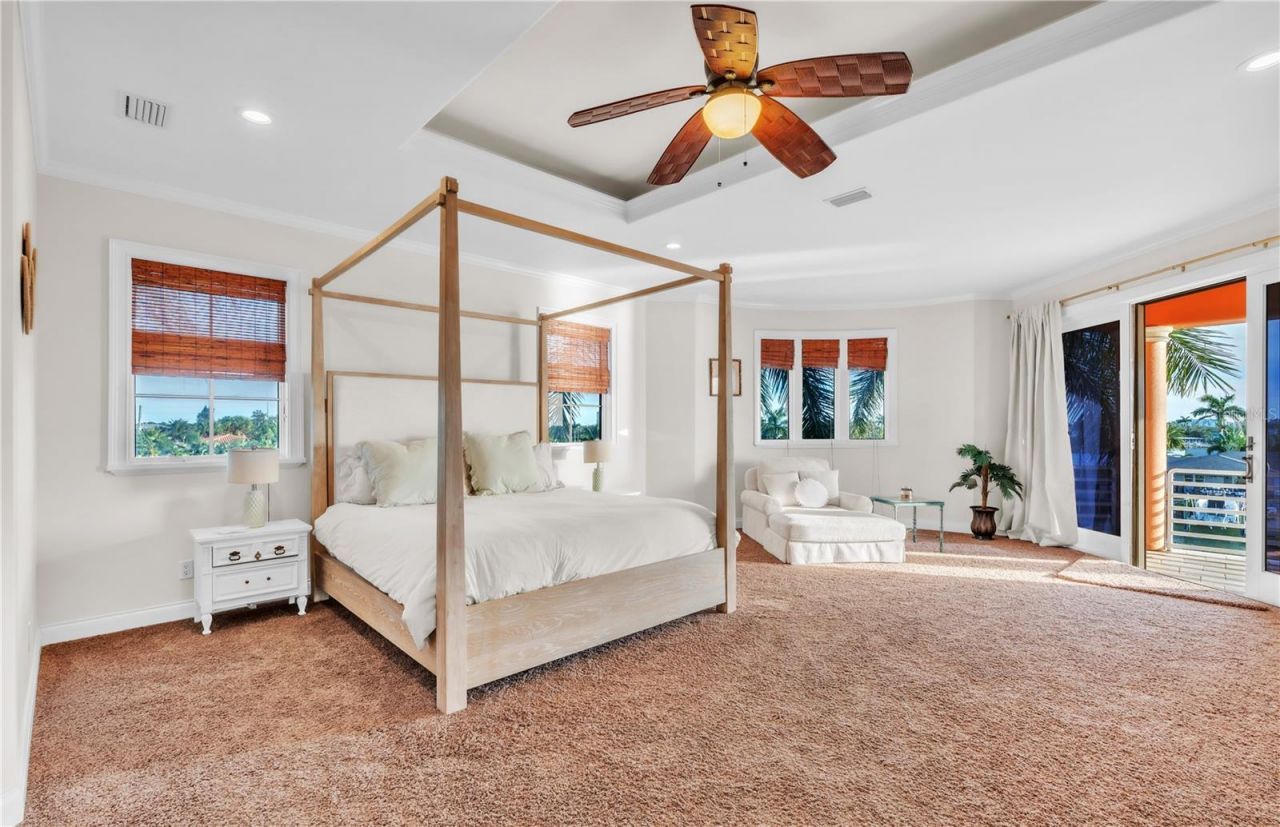 7924 3rd Avenue S, Saint Petersburg, FL 33707 Photo