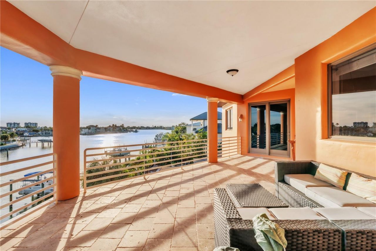 7924 3rd Avenue S, Saint Petersburg, FL 33707 Photo