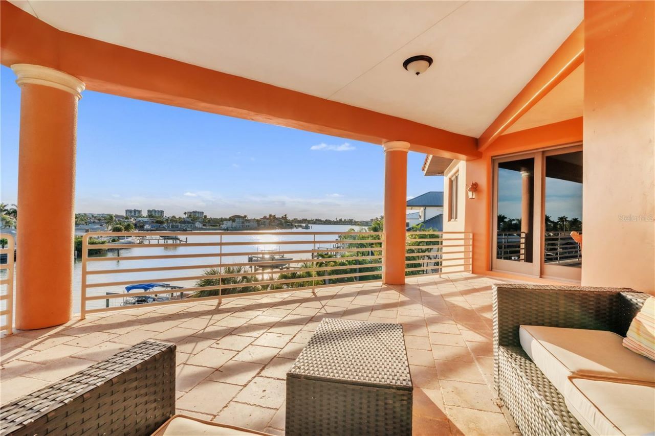 7924 3rd Avenue S, Saint Petersburg, FL 33707 Photo