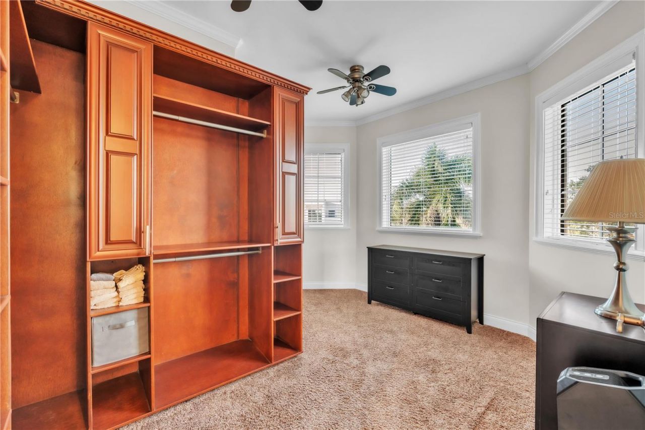 7924 3rd Avenue S, Saint Petersburg, FL 33707 Photo