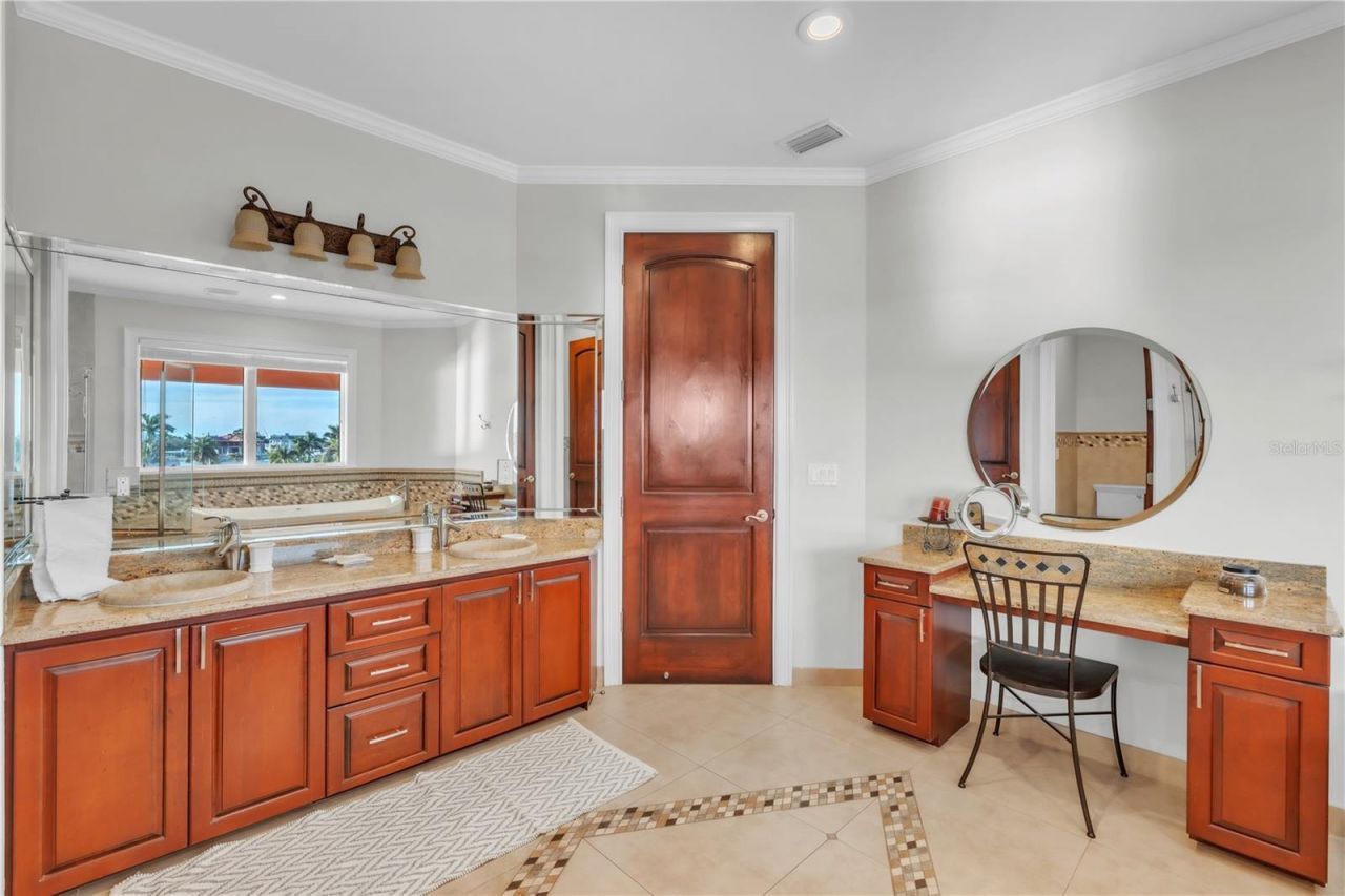 7924 3rd Avenue S, Saint Petersburg, FL 33707 Photo