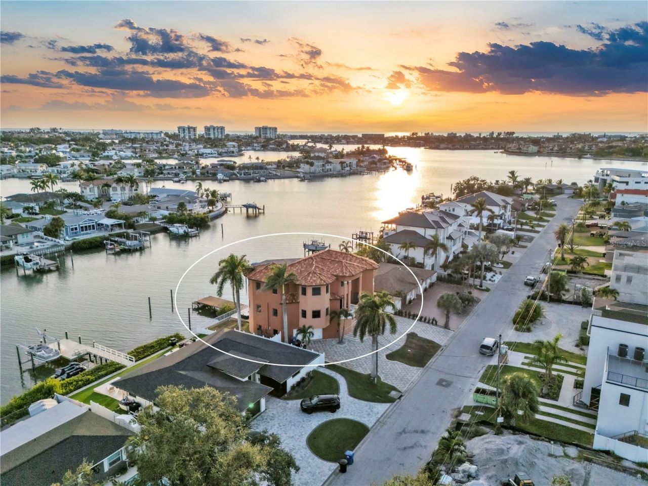 7924 3rd Avenue S, Saint Petersburg, FL 33707 Photo