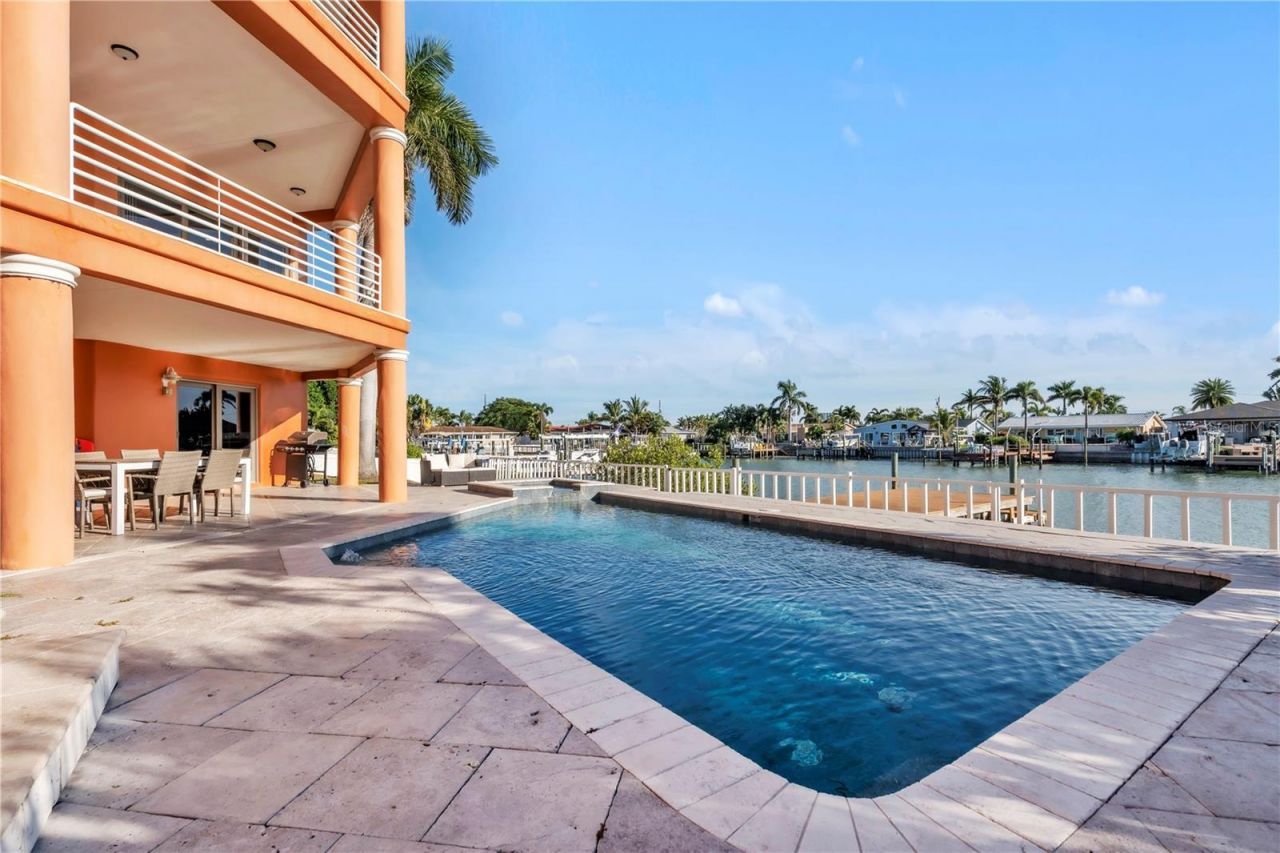 7924 3rd Avenue S, Saint Petersburg, FL 33707 Photo