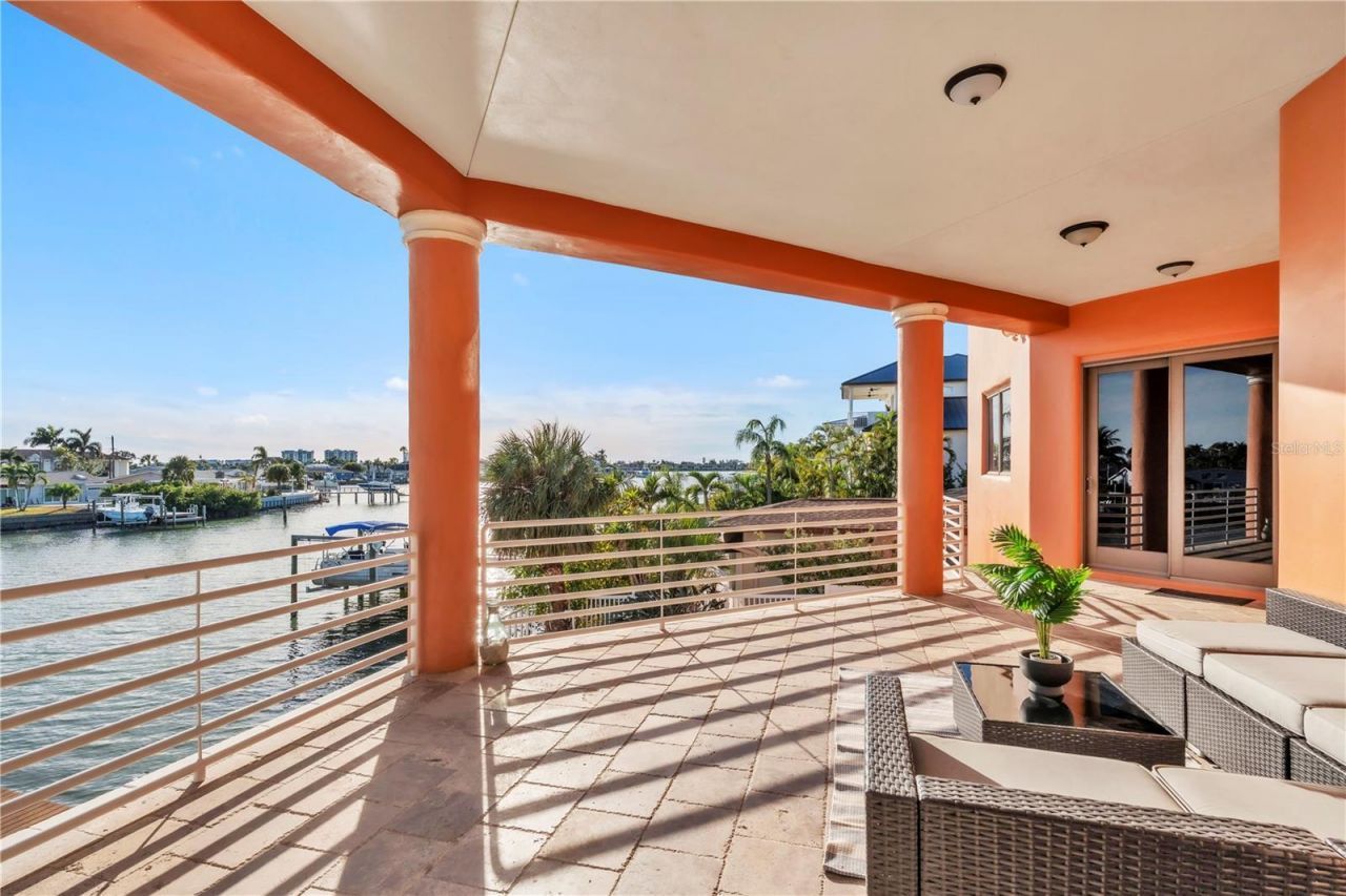 7924 3rd Avenue S, Saint Petersburg, FL 33707 Photo