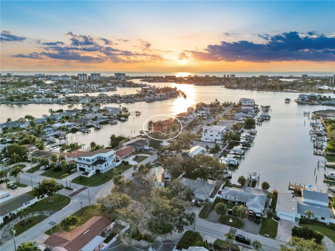 7924 3rd Avenue S, Saint Petersburg, FL 33707 Photo