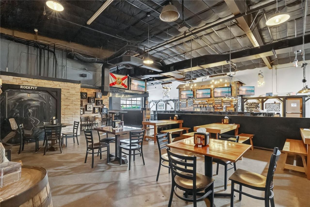 10 + 14 W Illiana Street, Orlando, FL 32806 Photo