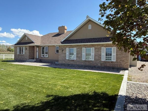 709 E 800 N, FIRTH, ID 83236