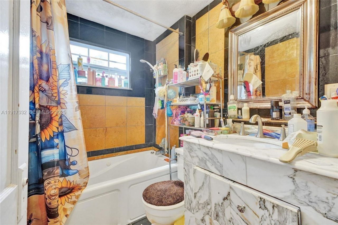 1024 N 24th, Hollywood, FL 33020 Photo