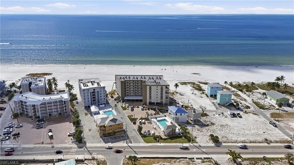2532 Estero Blvd, Unit 102, Fort Myers Beach, FL 33931 Photo
