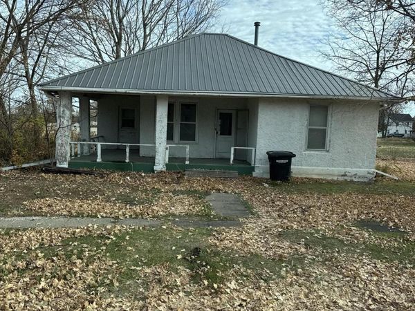 110 N BLAIR ST, Morning Sun, IA 52640