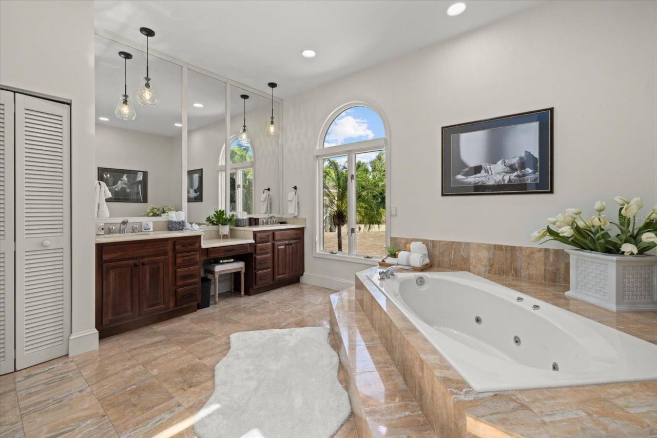 2115 Lychee Lane, Nokomis, FL 34275 Photo