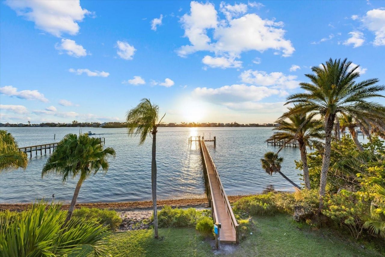 2115 Lychee Lane, Nokomis, FL 34275 Photo