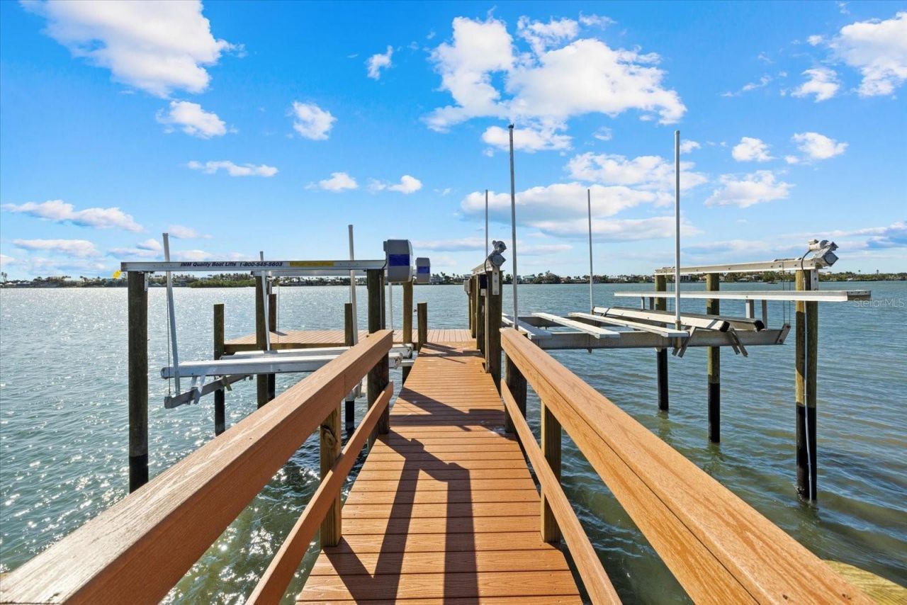 2115 Lychee Lane, Nokomis, FL 34275 Photo