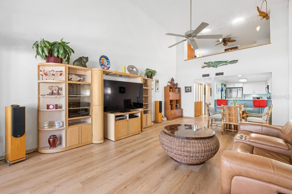 1007 Gulf Drive N, Unit 208, Bradenton Beach, FL 34217 Photo