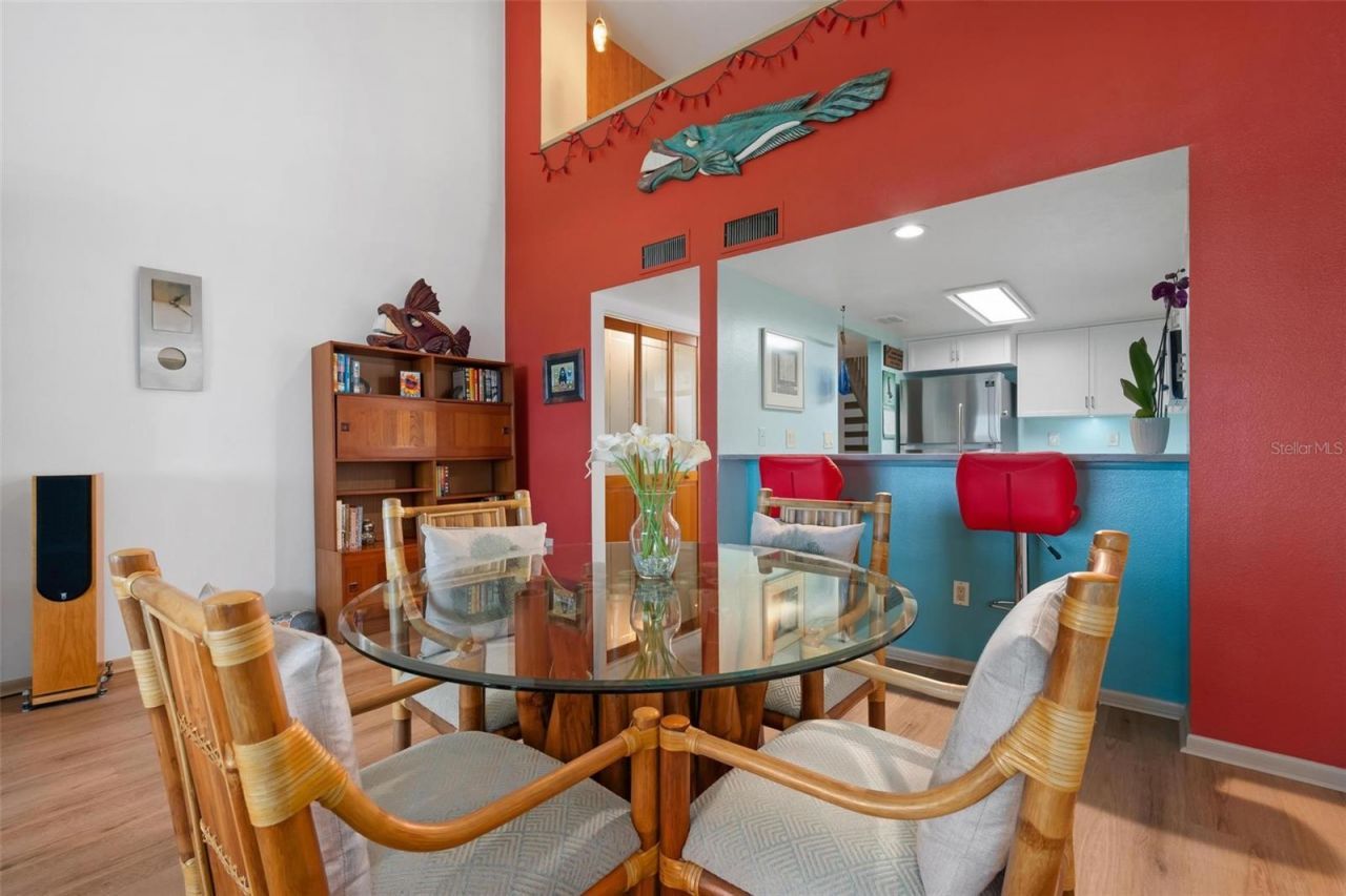 1007 Gulf Drive N, Unit 208, Bradenton Beach, FL 34217 Photo