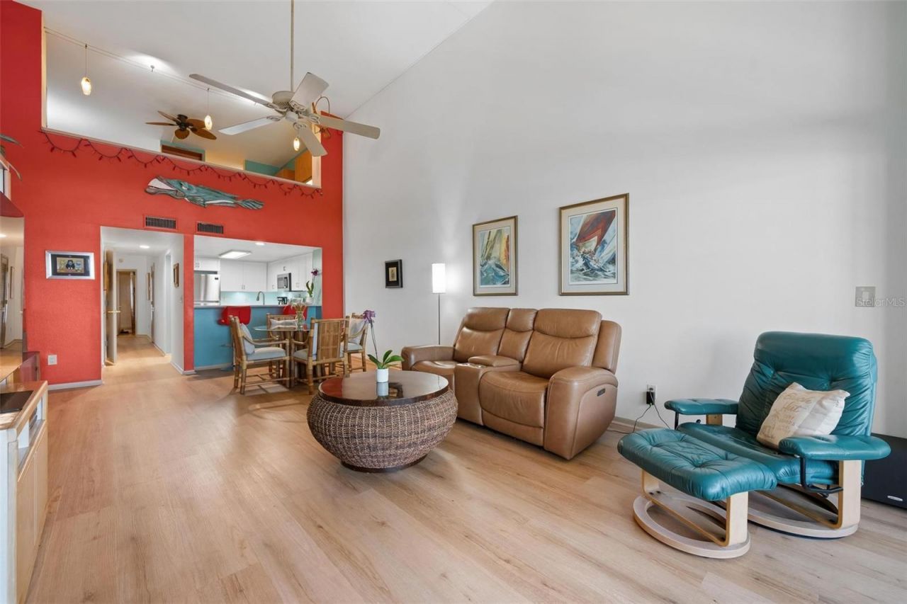 1007 Gulf Drive N, Unit 208, Bradenton Beach, FL 34217 Photo