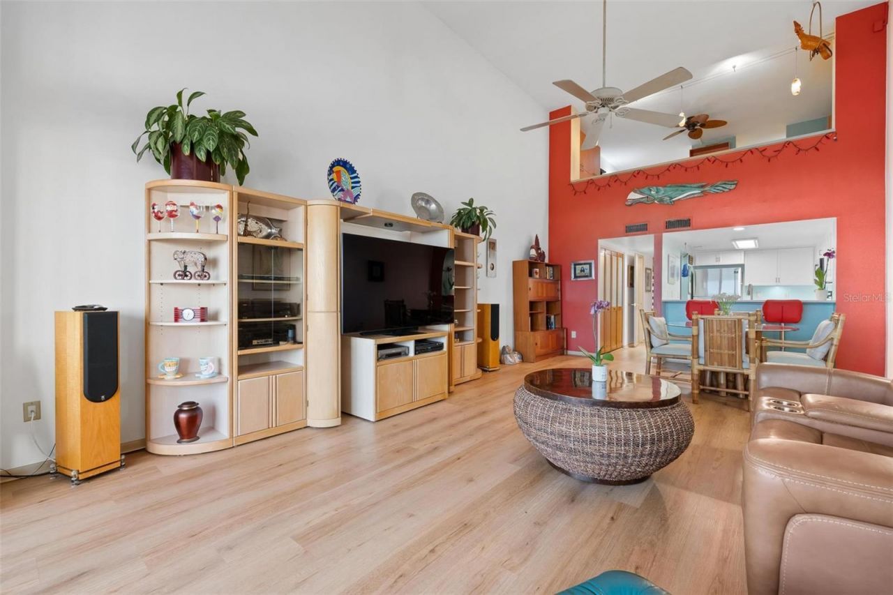 1007 Gulf Drive N, Unit 208, Bradenton Beach, FL 34217 Photo