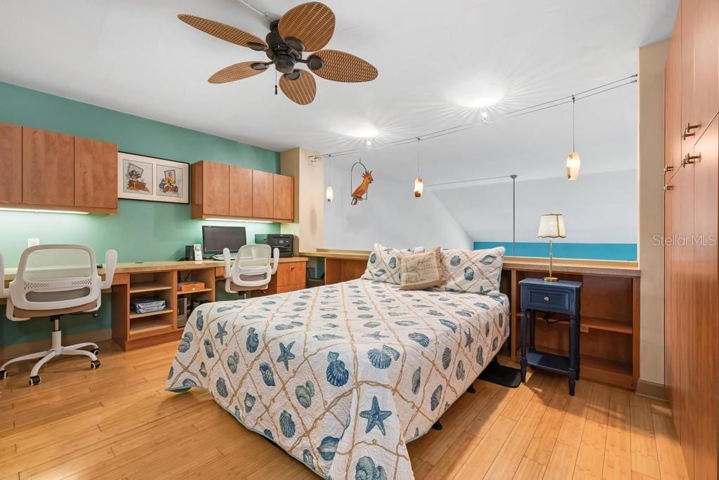 1007 Gulf Drive N, Unit 208, Bradenton Beach, FL 34217 Photo