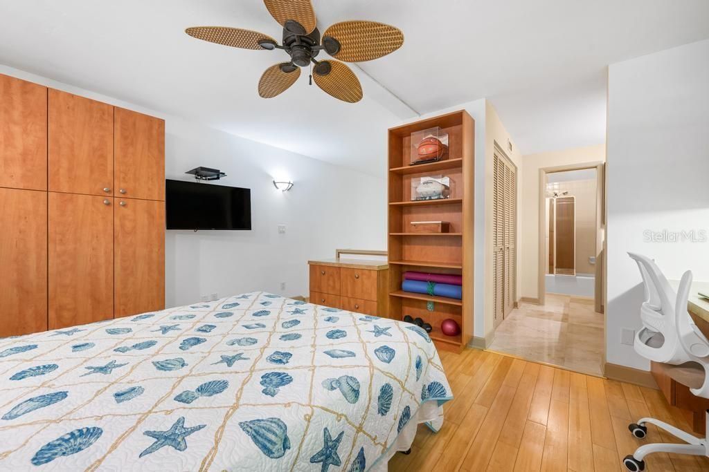 1007 Gulf Drive N, Unit 208, Bradenton Beach, FL 34217 Photo