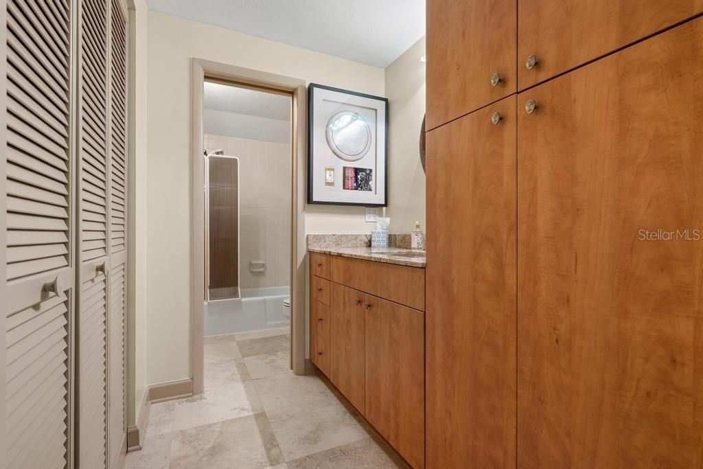 1007 Gulf Drive N, Unit 208, Bradenton Beach, FL 34217 Photo