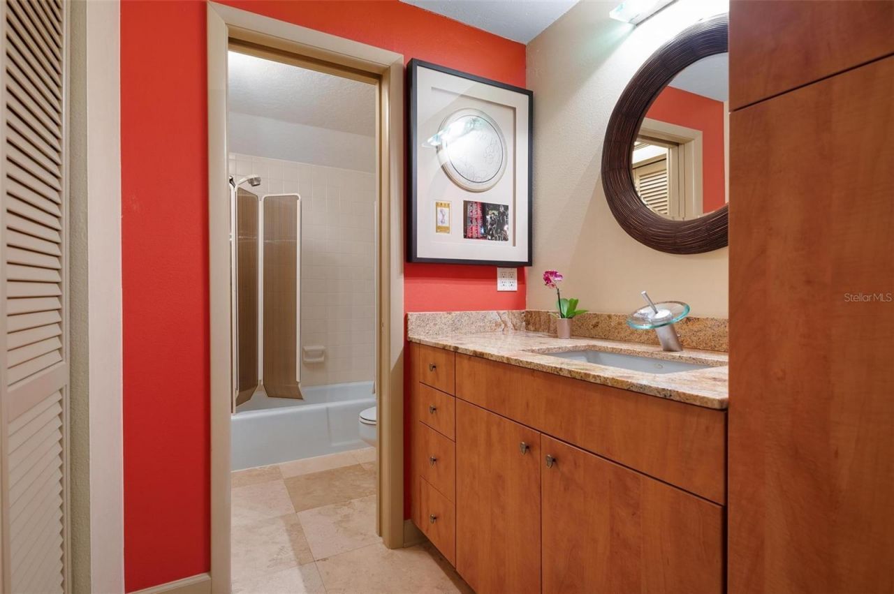 1007 Gulf Drive N, Unit 208, Bradenton Beach, FL 34217 Photo