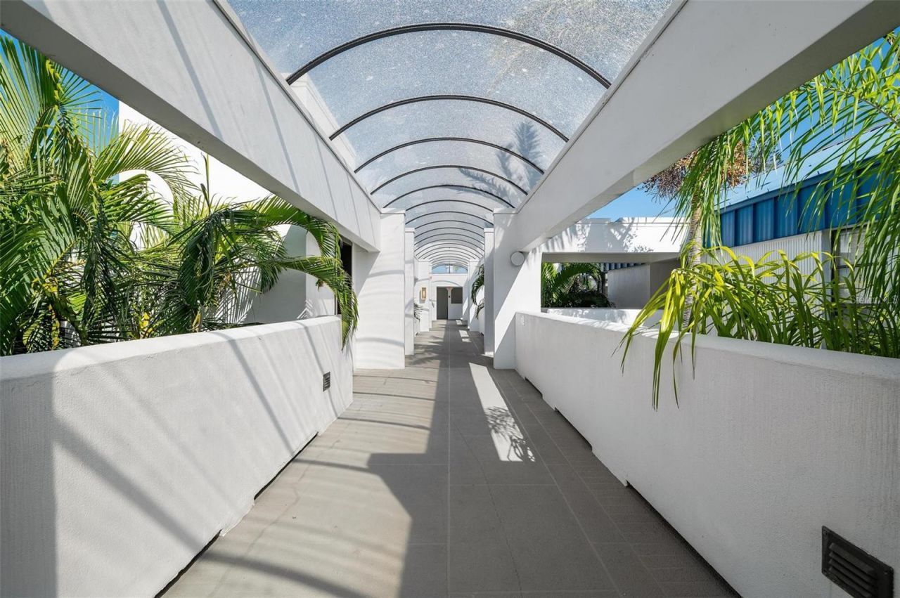 1007 Gulf Drive N, Unit 208, Bradenton Beach, FL 34217 Photo