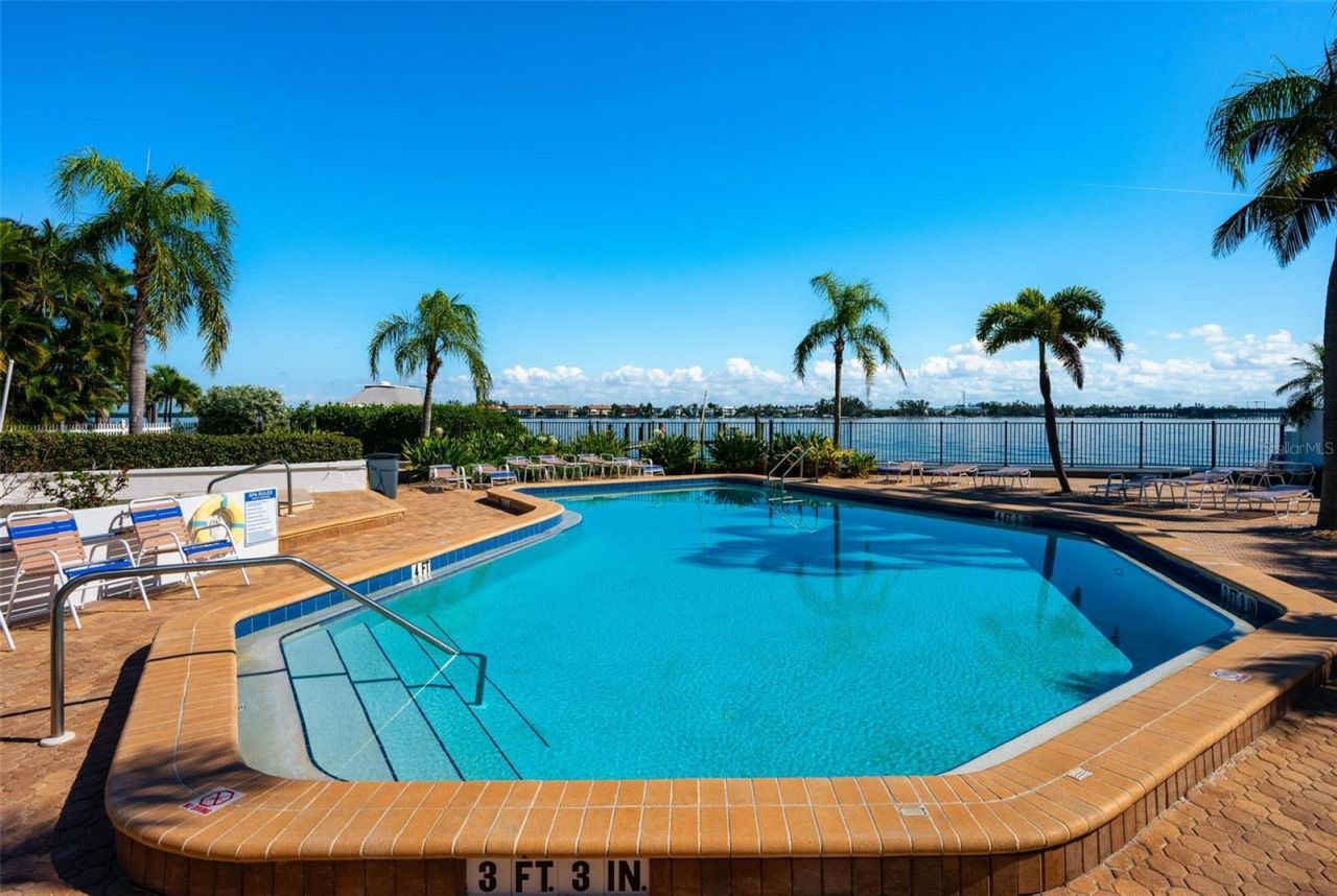 1007 Gulf Drive N, Unit 208, Bradenton Beach, FL 34217 Photo