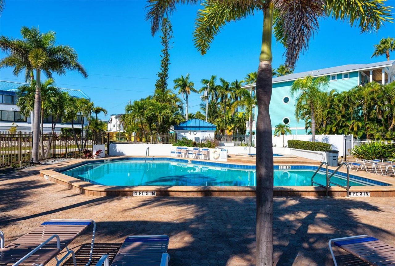 1007 Gulf Drive N, Unit 208, Bradenton Beach, FL 34217 Photo