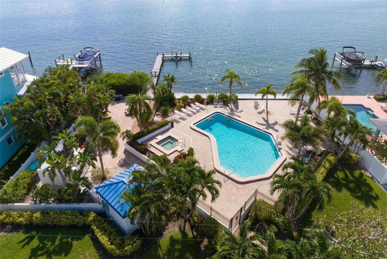 1007 Gulf Drive N, Unit 208, Bradenton Beach, FL 34217 Photo