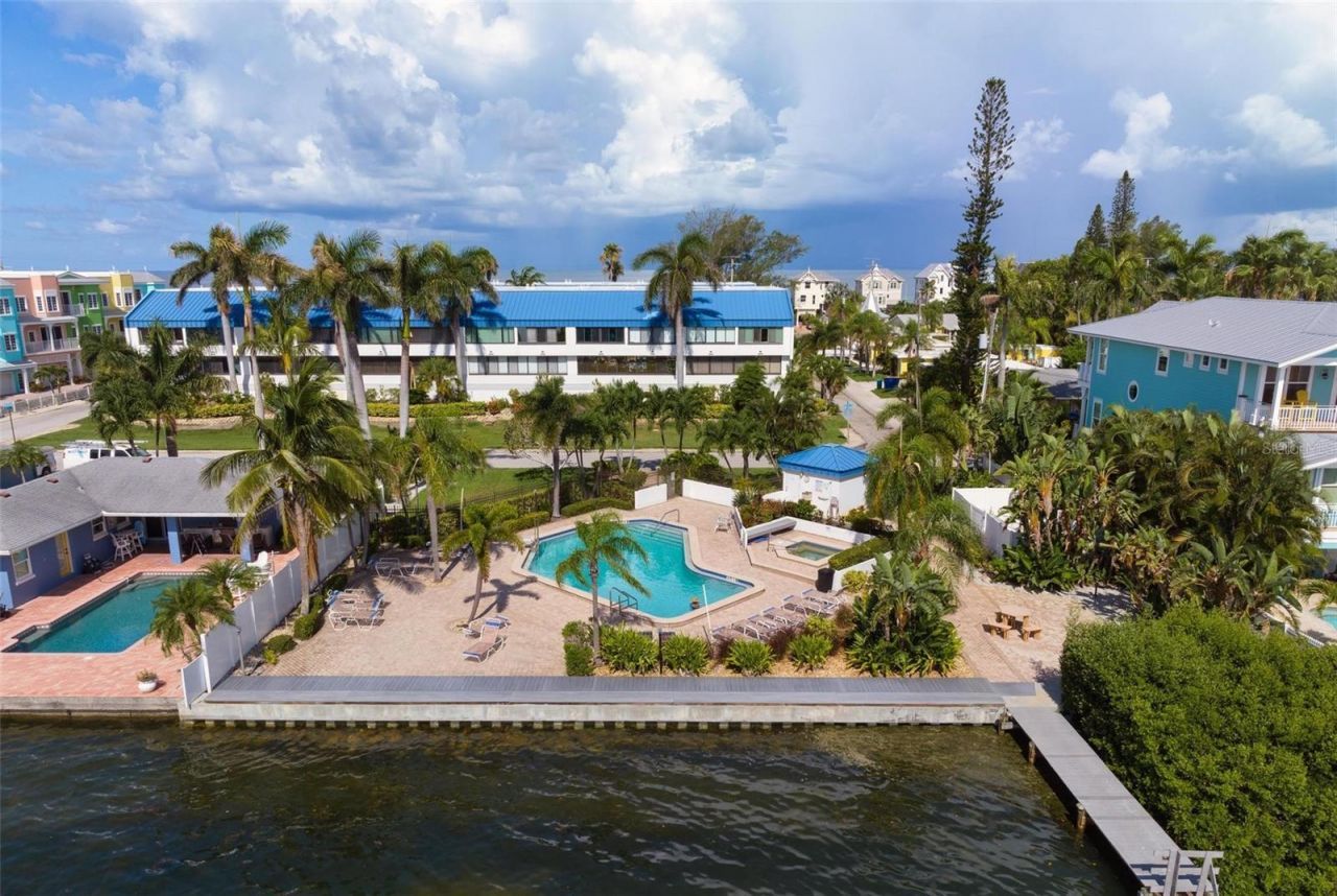 1007 Gulf Drive N, Unit 208, Bradenton Beach, FL 34217 Photo