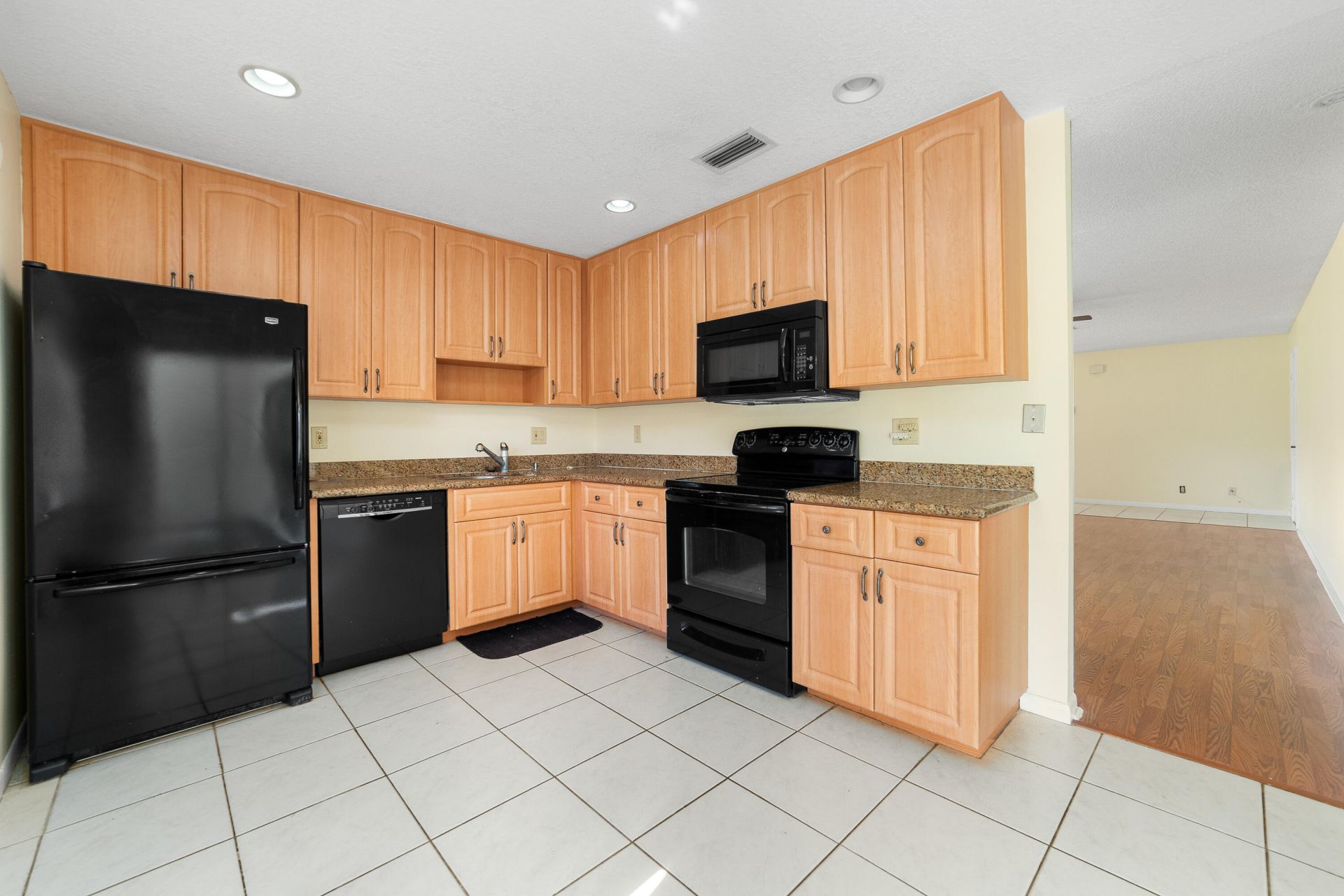 1720 Palmland Drive, Unit 5a, Boynton Beach, FL 33436 Photo