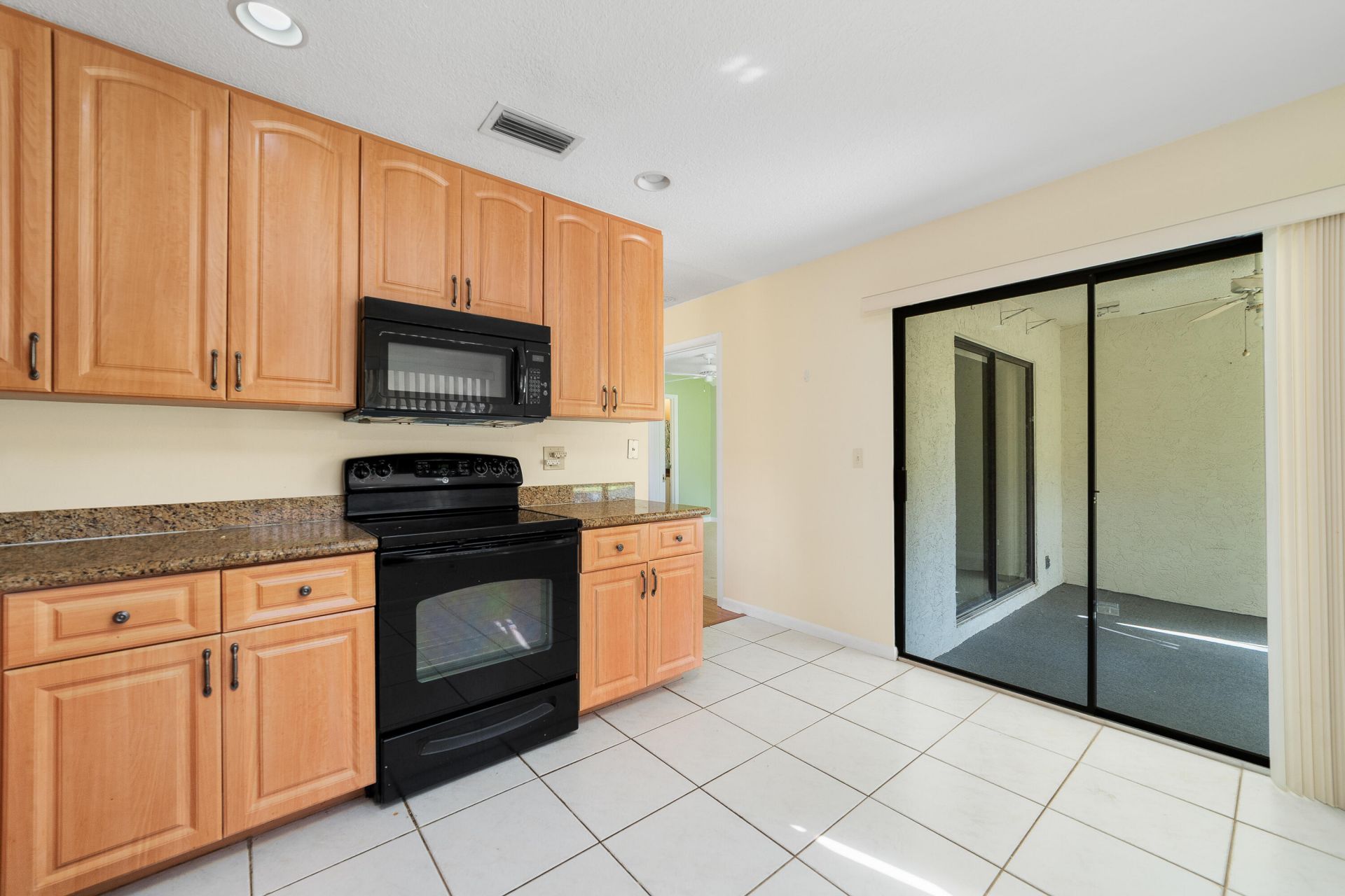 1720 Palmland Drive, Unit 5a, Boynton Beach, FL 33436 Photo
