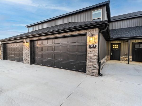 503 Arkansas Street , Gentry, AR 72734